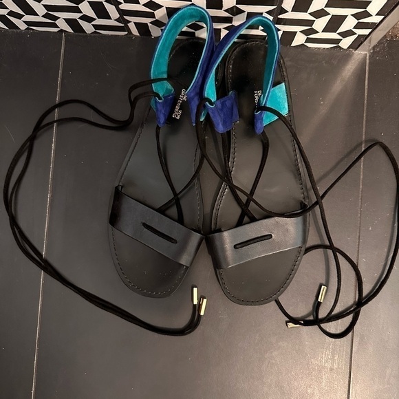 Diane Von Furstenberg gladiator sandals - Picture 2 of 8